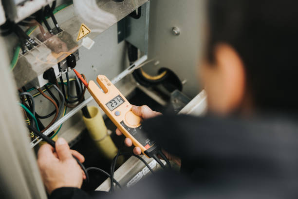 Best Affordable Emergency Electrician  in Walworth, WI